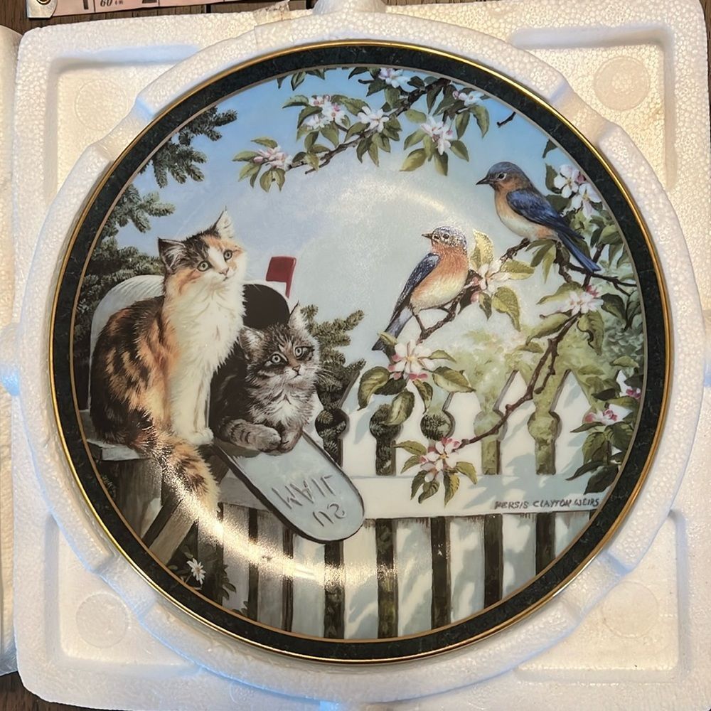Special Delivery Nosy Neighbors Collection plate Bradford Exchange